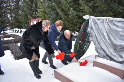 Героям Отечества — слава!